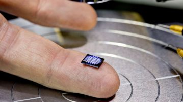 ساخت کوچکترین کامپیوتر دنیا